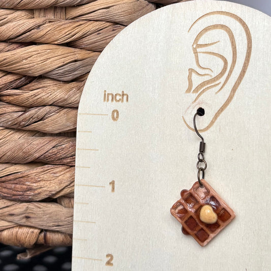 Drippy Love Waffle Dangle Earrings | The Oak & Grey