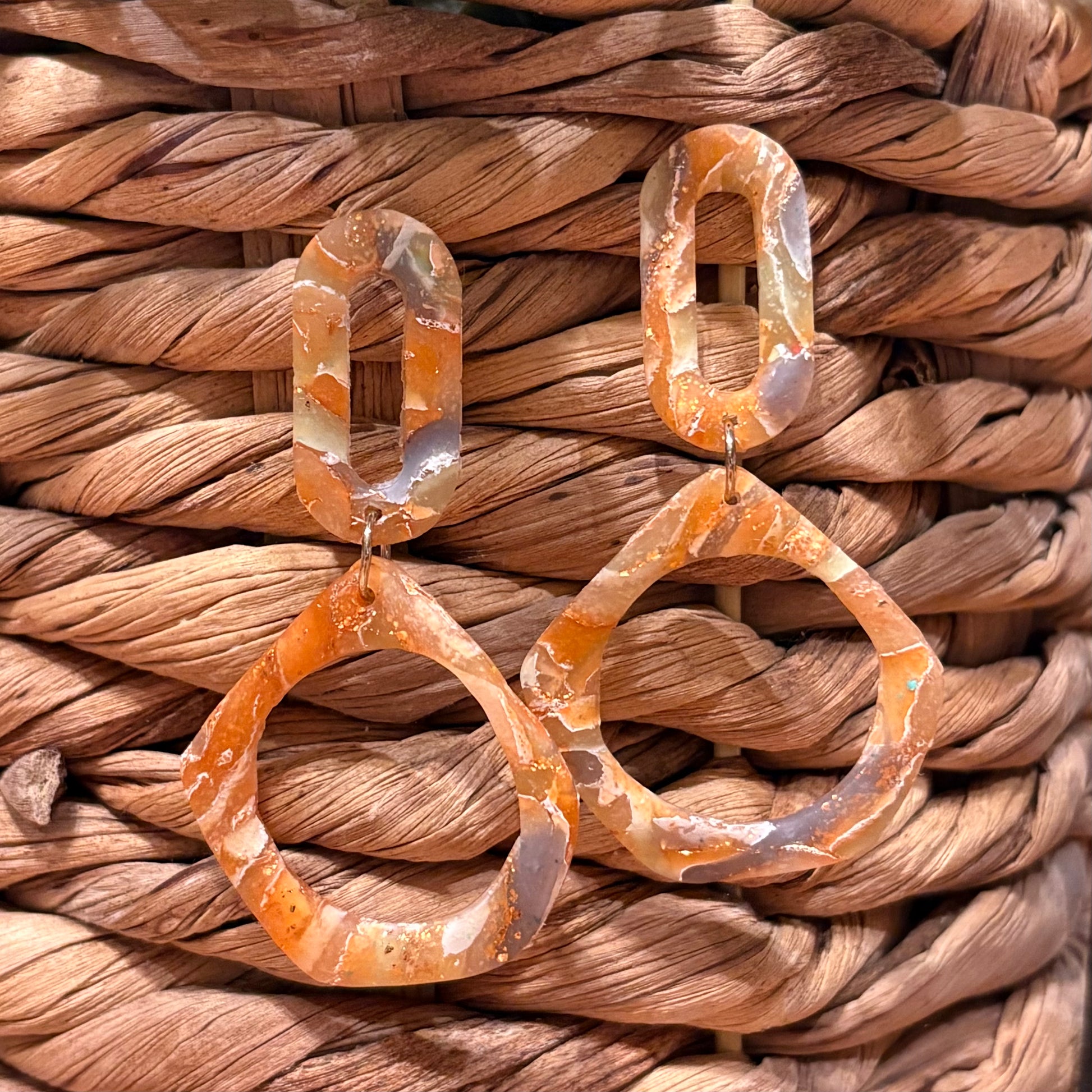 Organic Link Dangle Earrings | The Oak & Grey