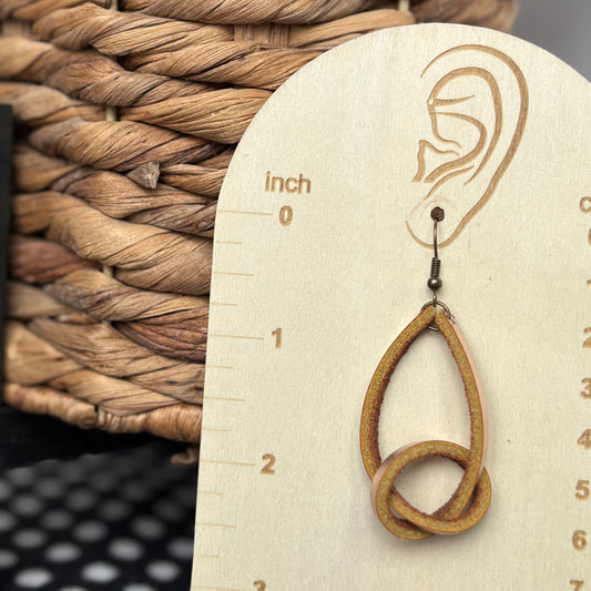 Rose Gold Trinity Knot Earrings |The Oak & Grey