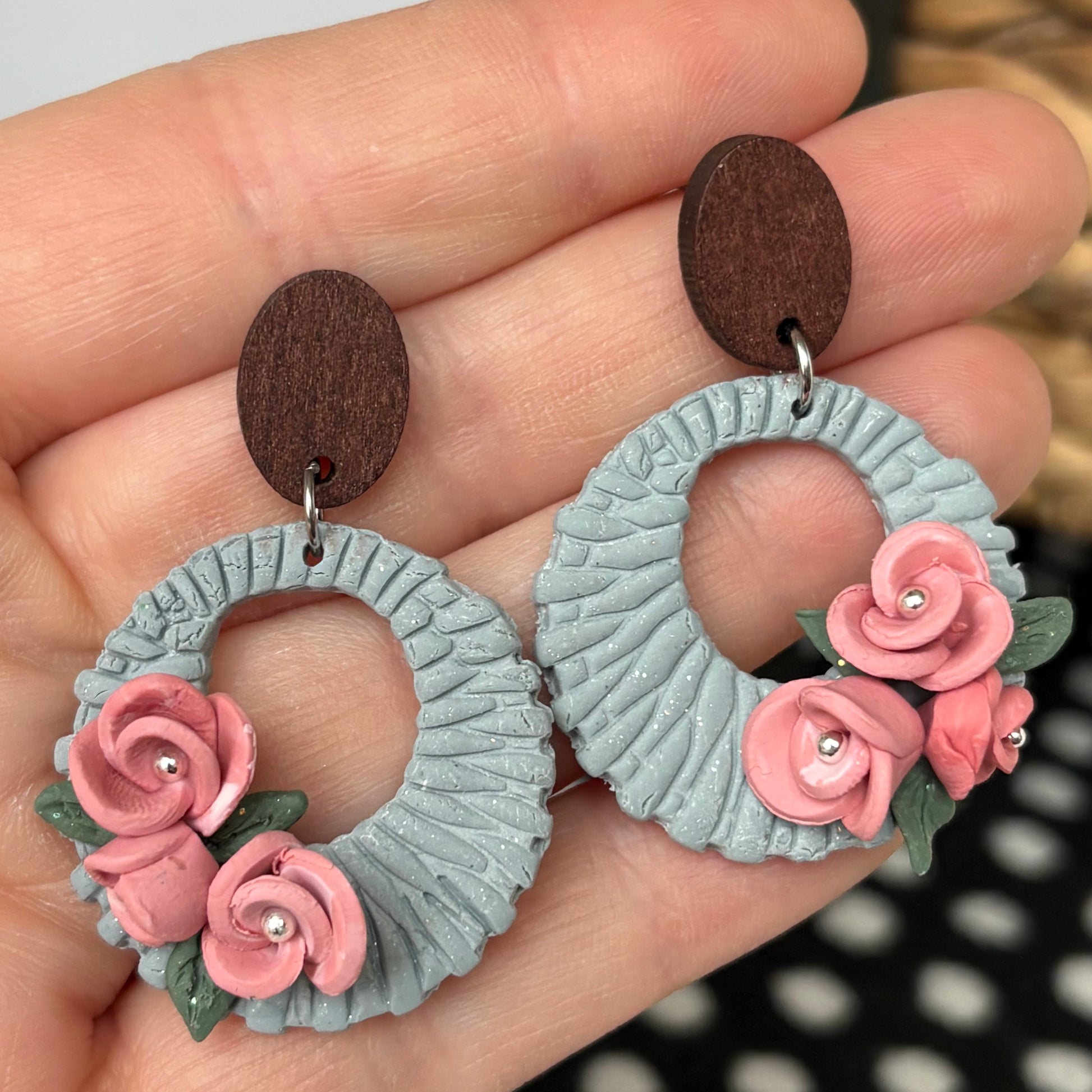 Dusty Rose Dangle Earrings | The Oak & Grey