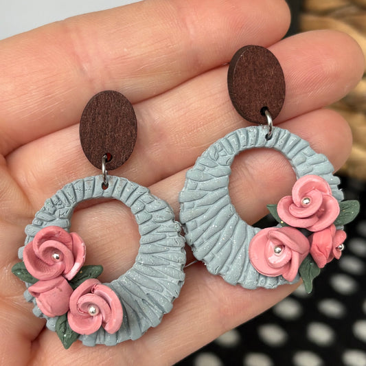 Dusty Rose Dangle Earrings | The Oak & Grey