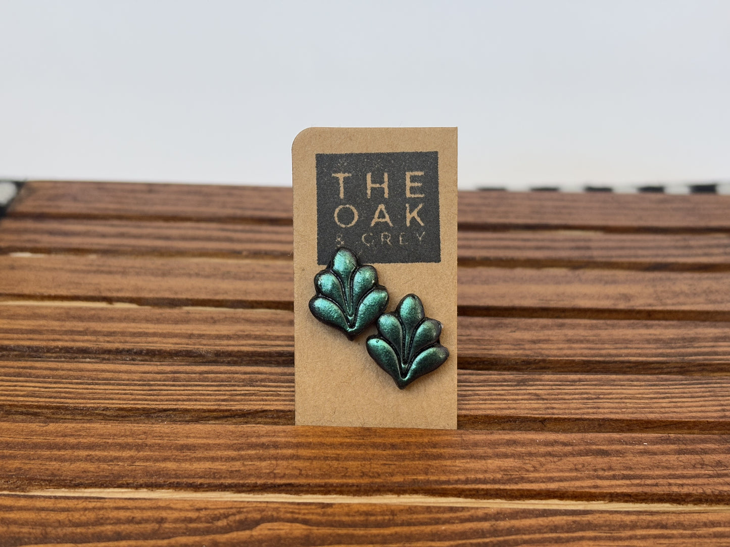 Green Chameleon Frond Stud Earrings | The Oak & Grey