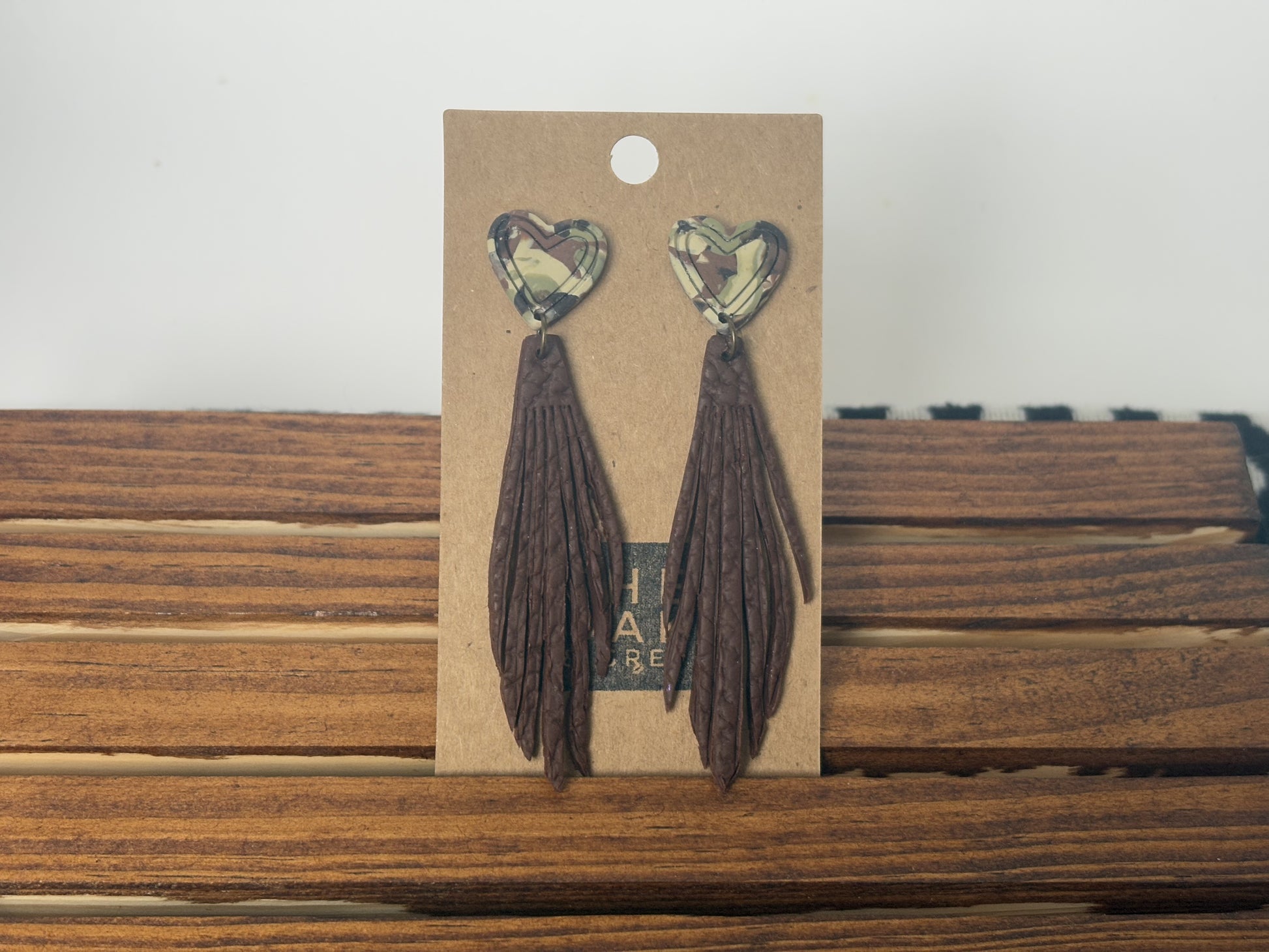 Camo Heart Feather Whisk Dangle Earrings | The Oak & Grey