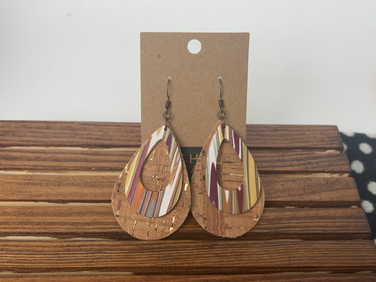 Agate Cork Cutout Teardrop Dangle Earrings | The Oak & Grey